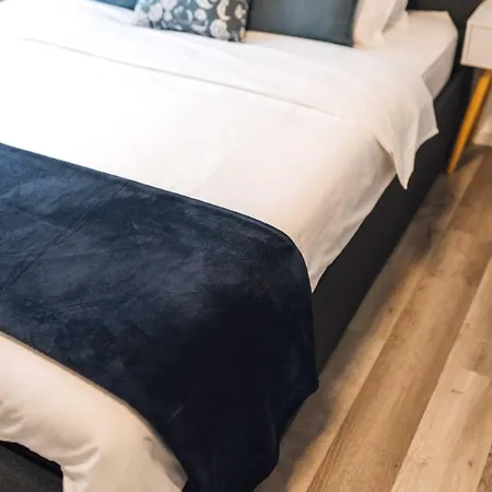 Apartmaji Kovac * Zirovnica