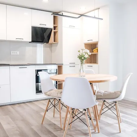 Apartmaji Kovac Apartma Zirovnica