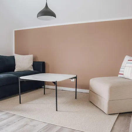 Apartmaji Kovac Apartma Zirovnica